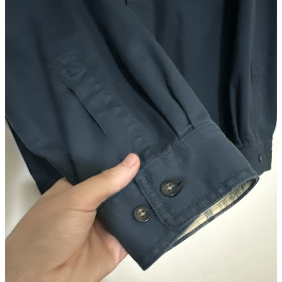 LL Bean Vintage Medium‎ Blue Flannel Plaid Lined Button Down 2 Pocket Shacket - Picture 2 of 6
